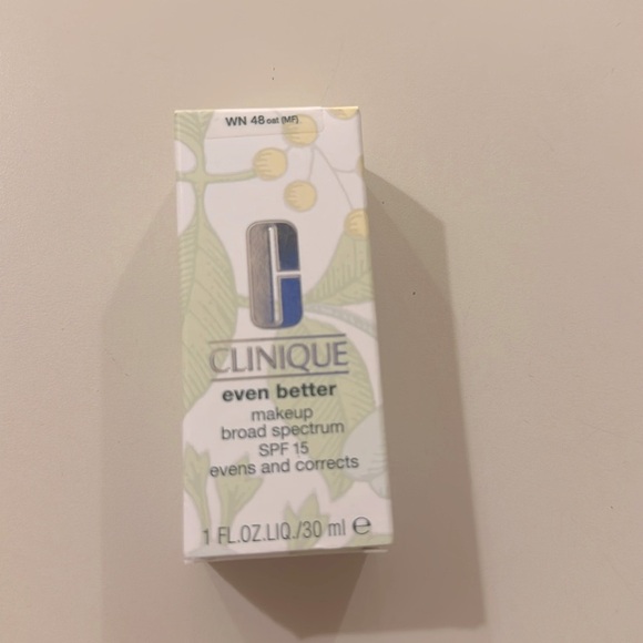 🆕 CLINIQUE Even Better Makeup Broad Spectrum SPF 15 Foundation NIB WN 48 OAT - Picture 3 of 4